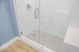 822 Harbour Pointe Drive - Photo 16