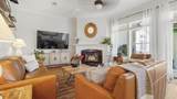 842 Grand Harbour - Photo 14
