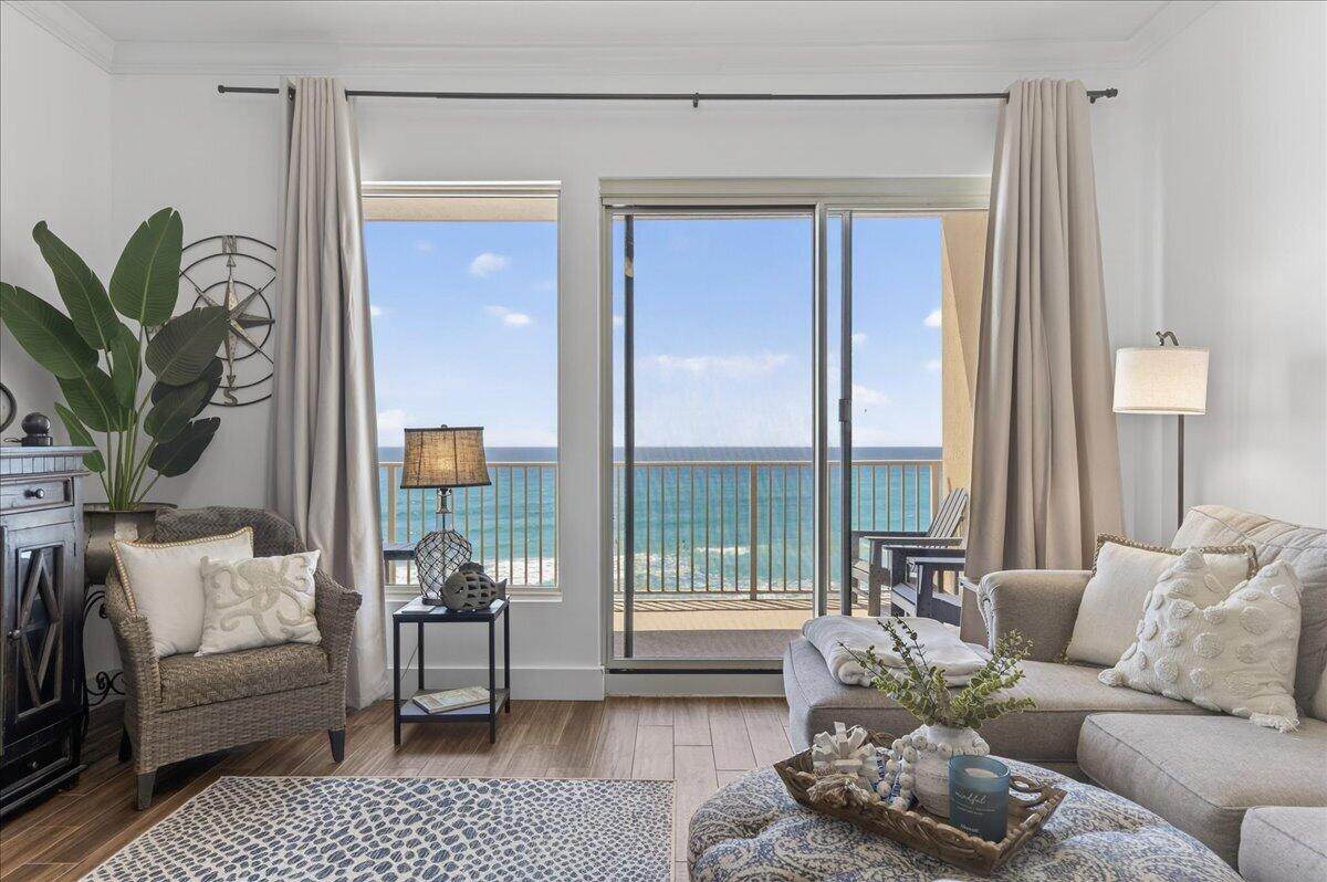 5004 Thomas Drive - Photo 1