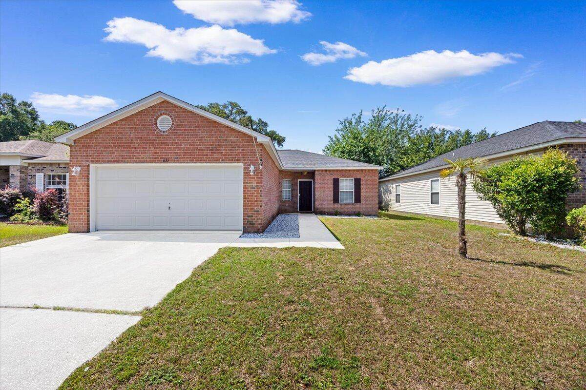 635 Saleta Street - Photo 1
