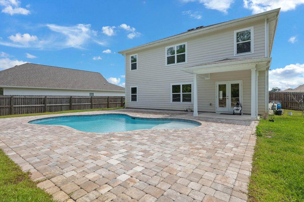 100 Oak Trees Lane - Photo 1