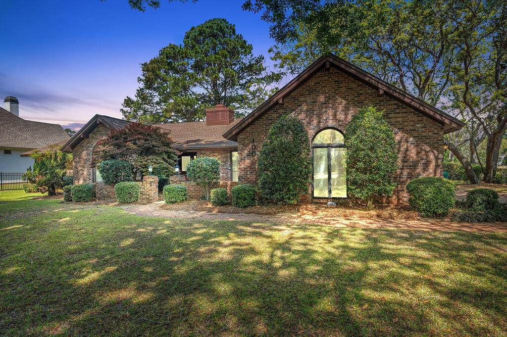 100 Sunset Cove - Photo 1
