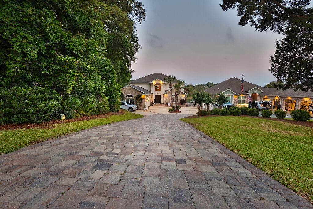 19 Poquito Road - Photo 1