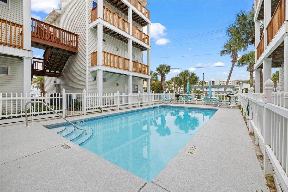 1995 Devmor Court - Photo 1