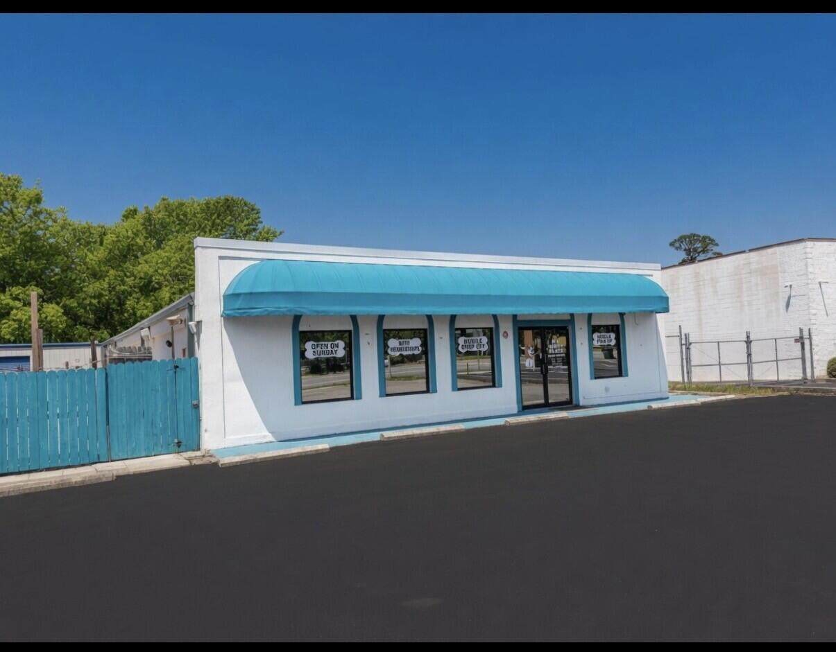 90 Mary Esther Boulevard - Photo 1