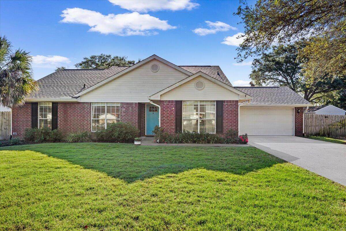 2832 Winners Circle Drive - Photo 1