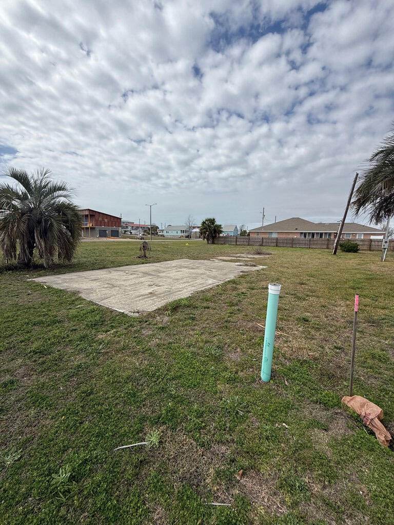 201 Louisiana Drive - Photo 1