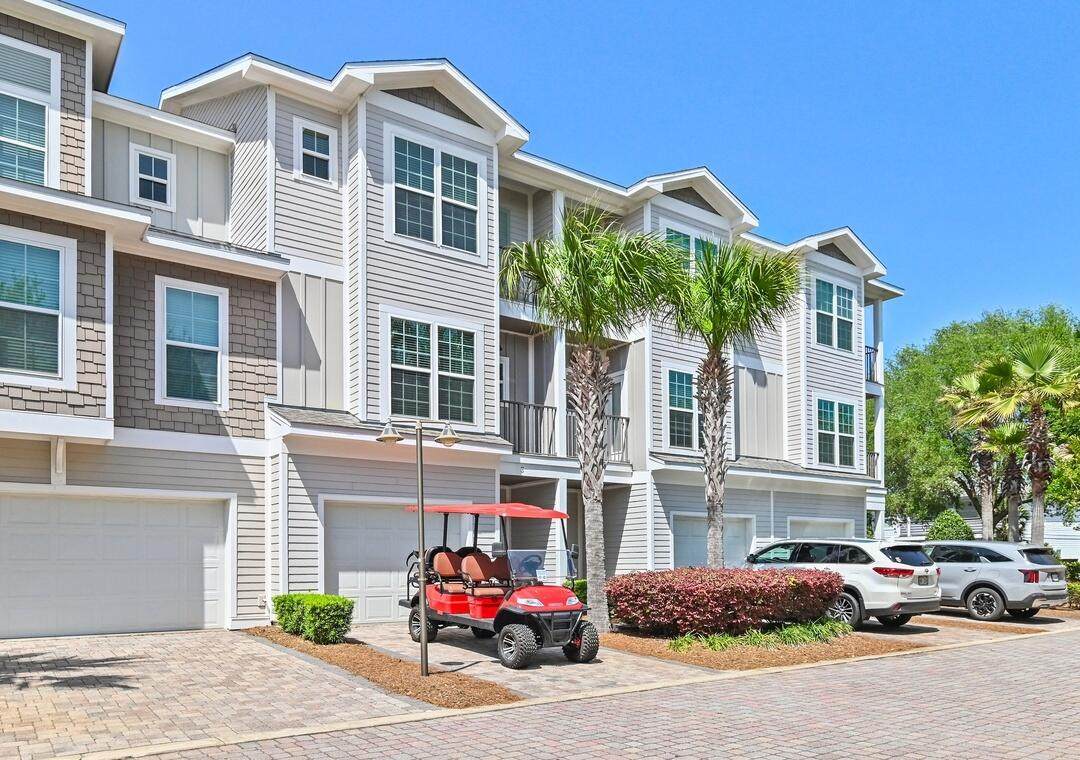 257 Driftwood Road - Photo 1