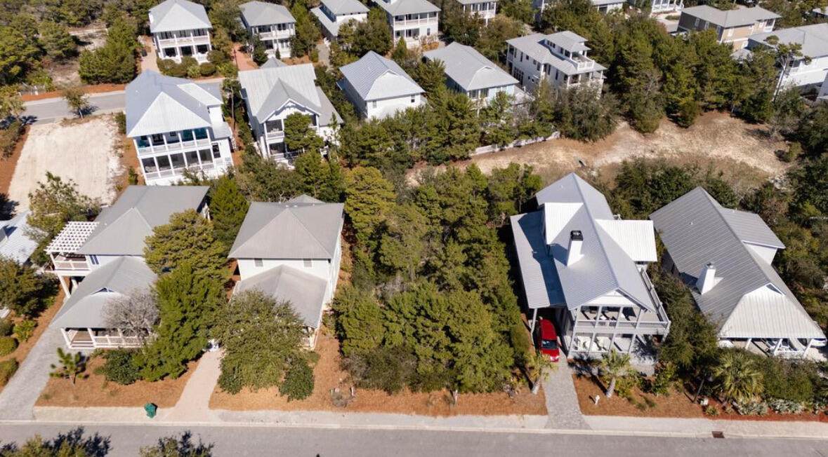 178 Bartons Way - Photo 1
