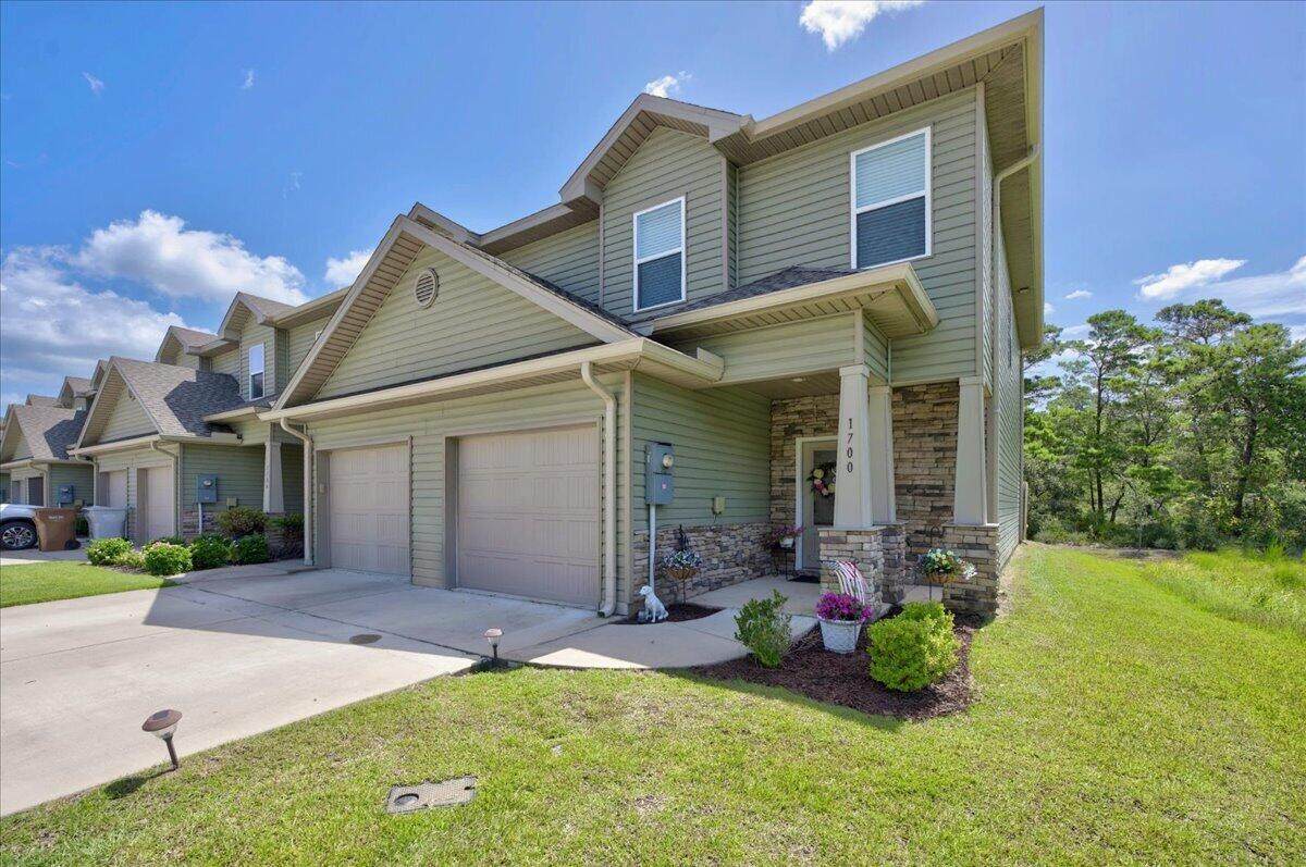 1700 Sound Haven Court - Photo 1