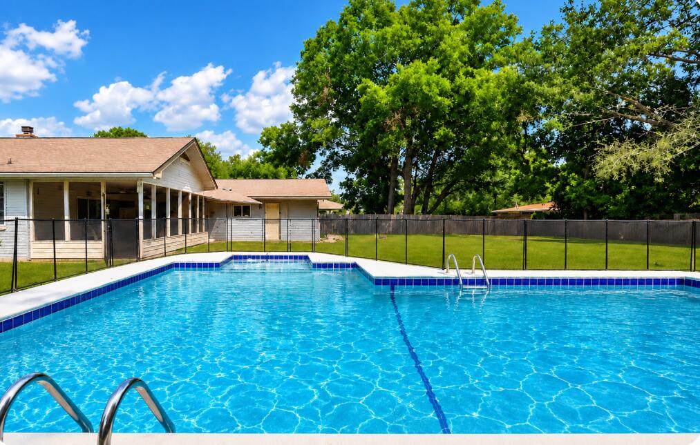 7 Holly Avenue - Photo 1