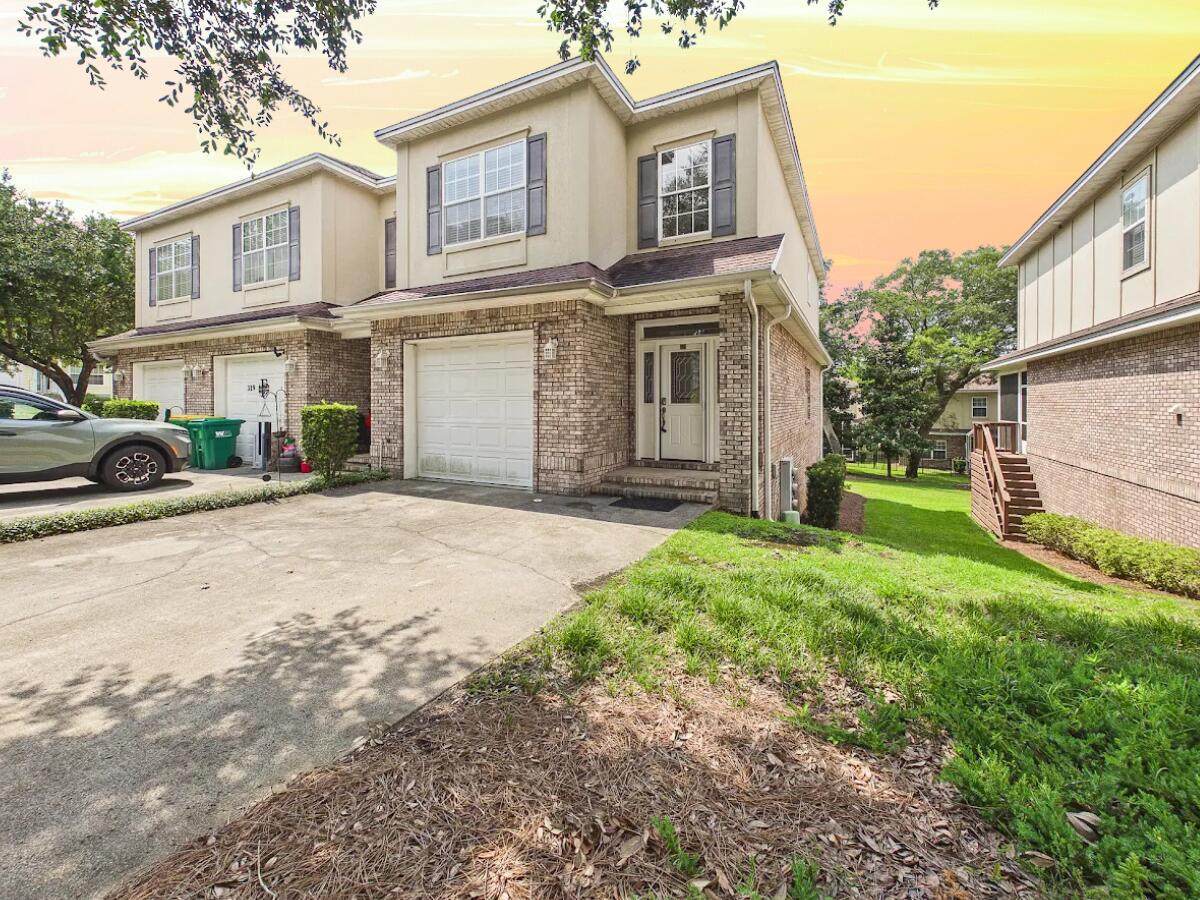 321 Nathey Avenue - Photo 1