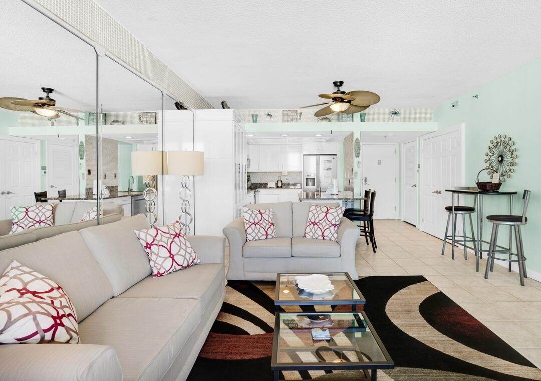 100 Gulf Shore Drive - Photo 1