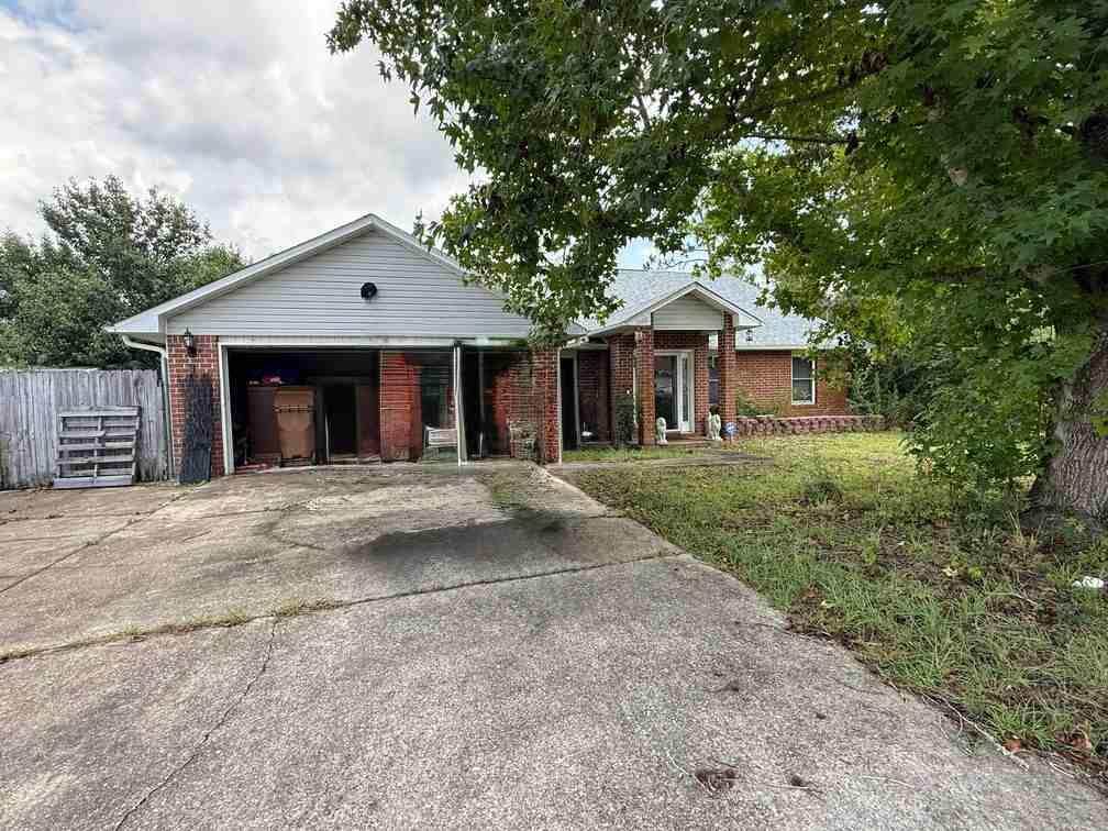 2416 Ashwood Way - Photo 1