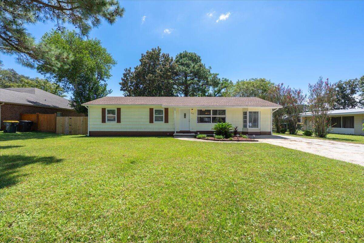 222 Moriarty Street - Photo 1