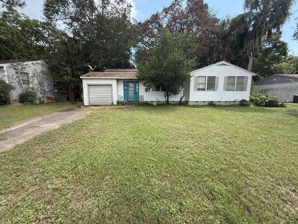 215 Highway Avenue - Photo 1