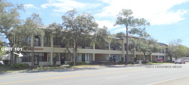 139 Beal Parkway - Photo 1