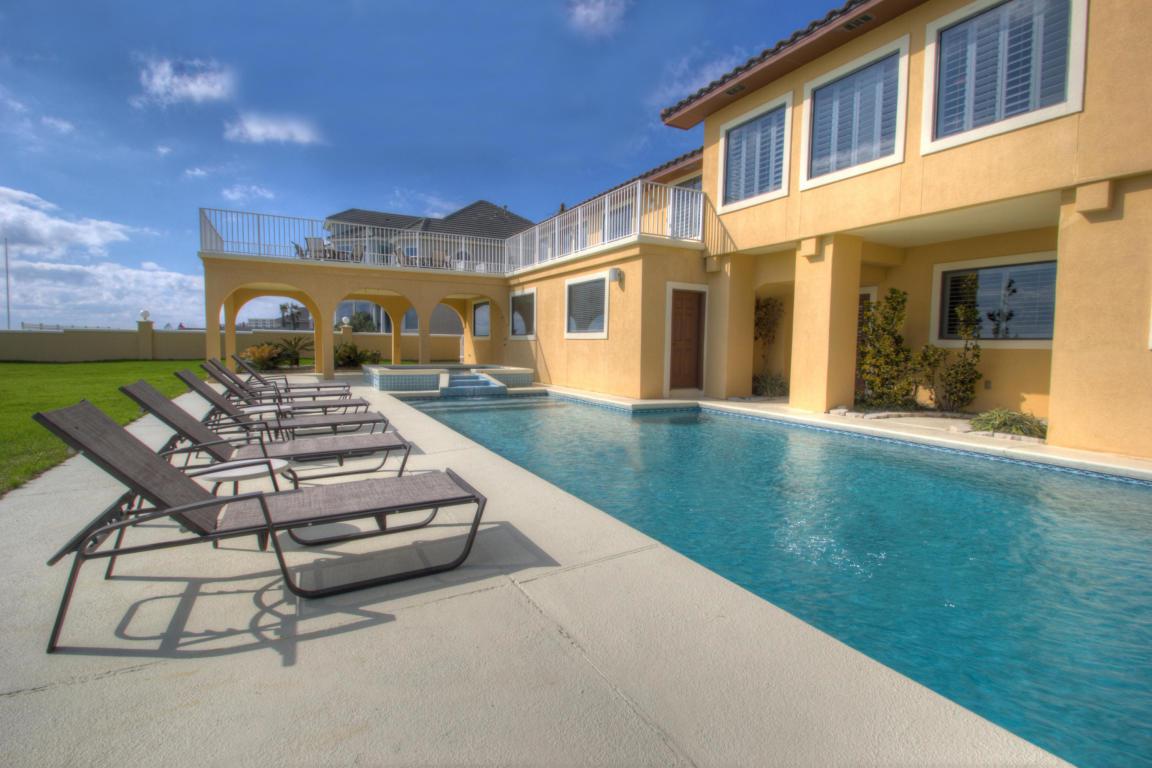 632 Gulf Shore Drive - Photo 1