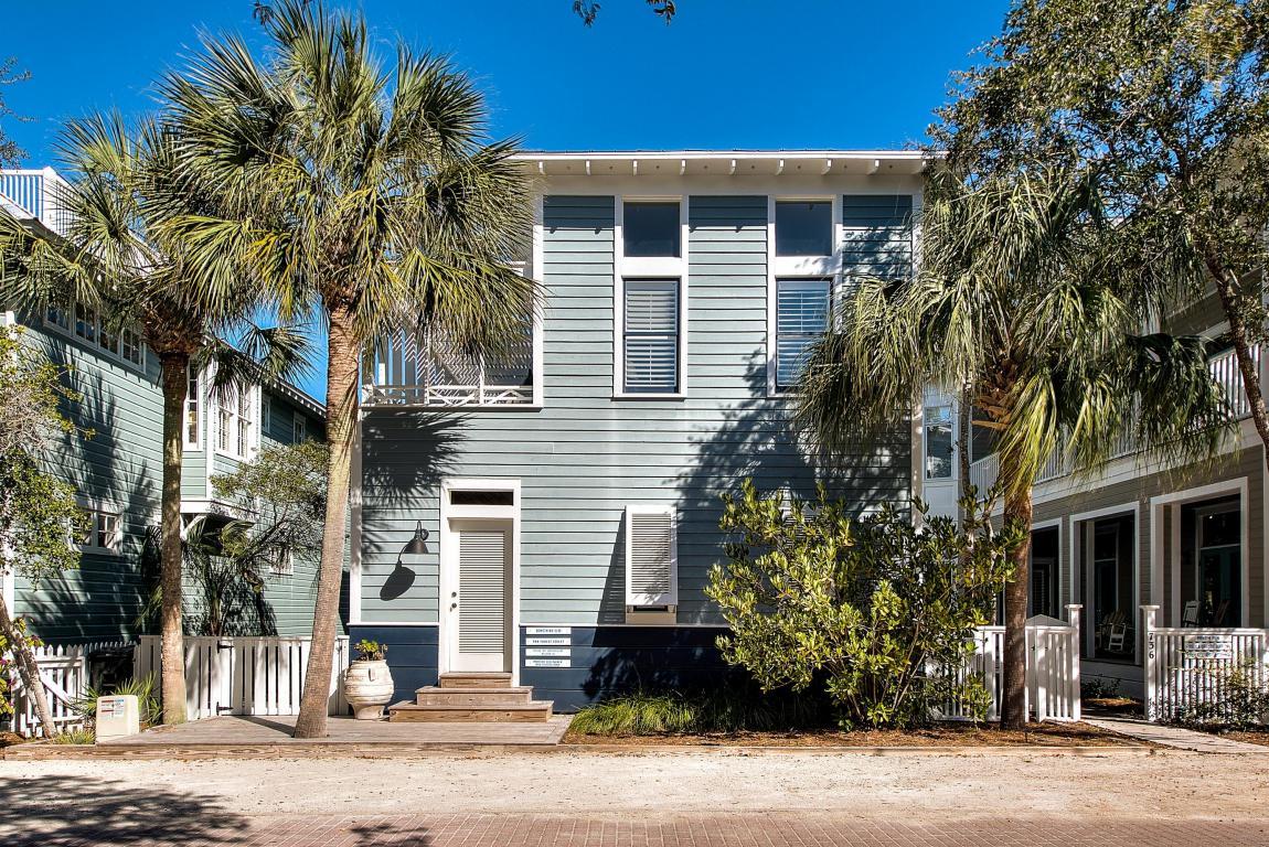 744 Forest Street - Photo 1