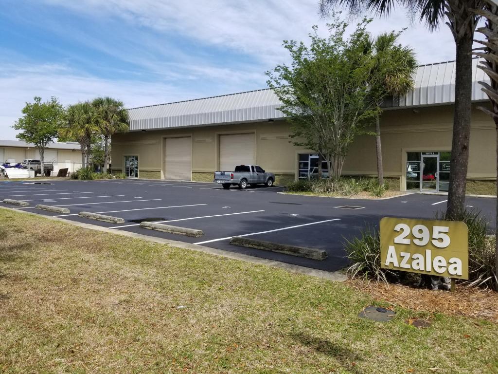 295 Azalea Drive - Photo 1