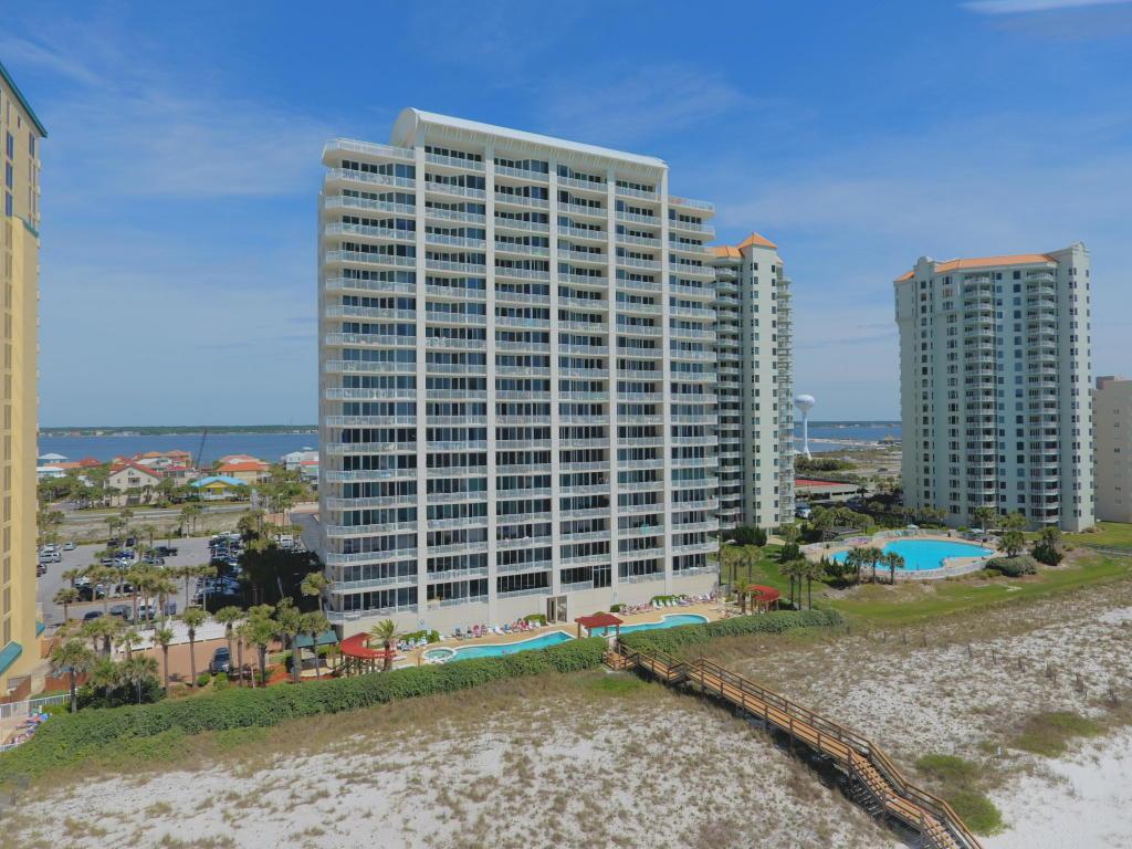 8499 Gulf Boulevard - Photo 1