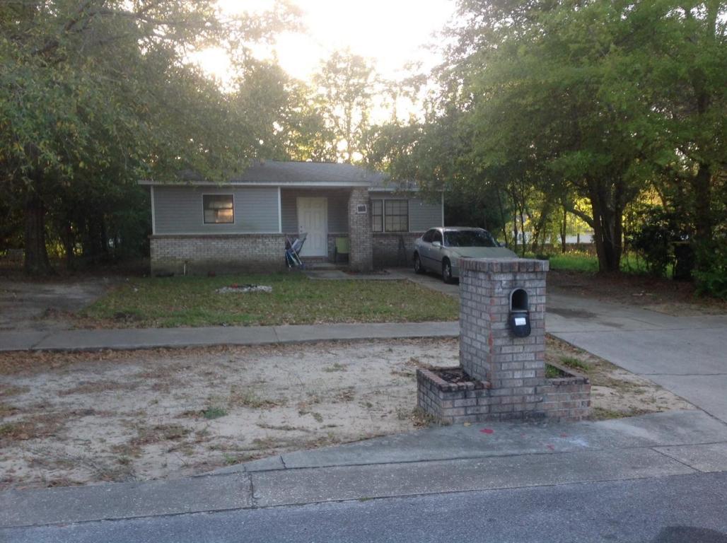 230 Bay Street - Photo 1