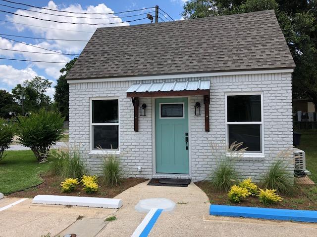 1200 Maura Street - Photo 1
