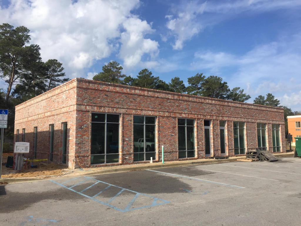 2 - 4000sf Medical / Office Space - Photo 1
