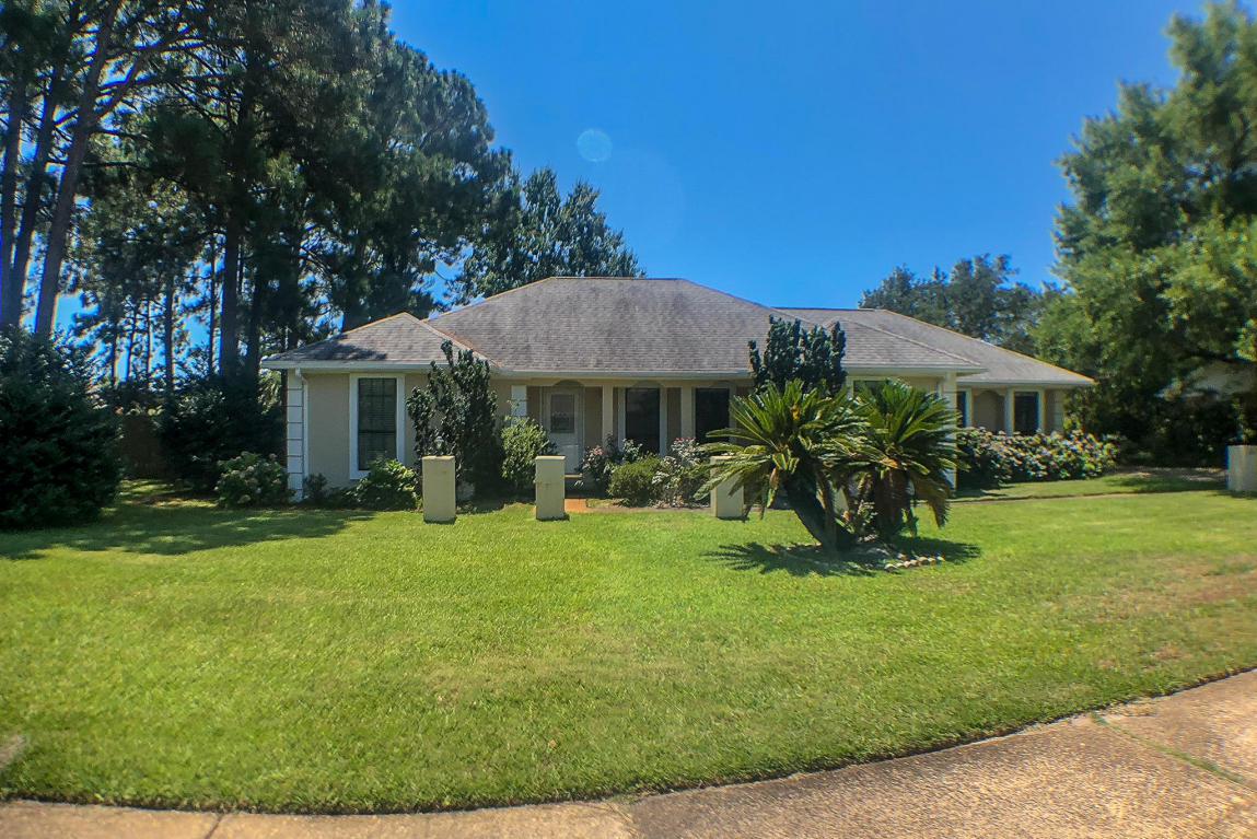 40 Country Club Drive - Photo 1