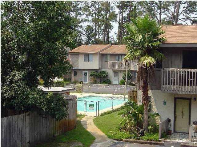 204 4Th Street - Photo 1