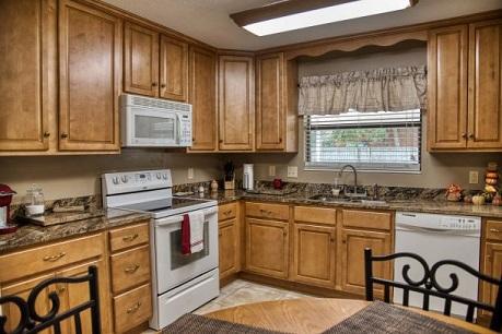514 22ND Street - Photo 1