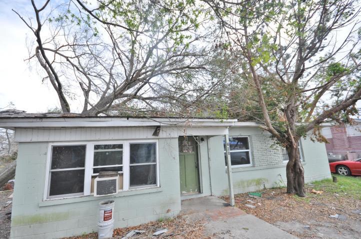 708 Satsuma Avenue - Photo 1