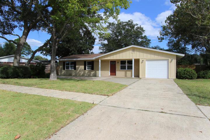 630 Golf Course Drive - Photo 1