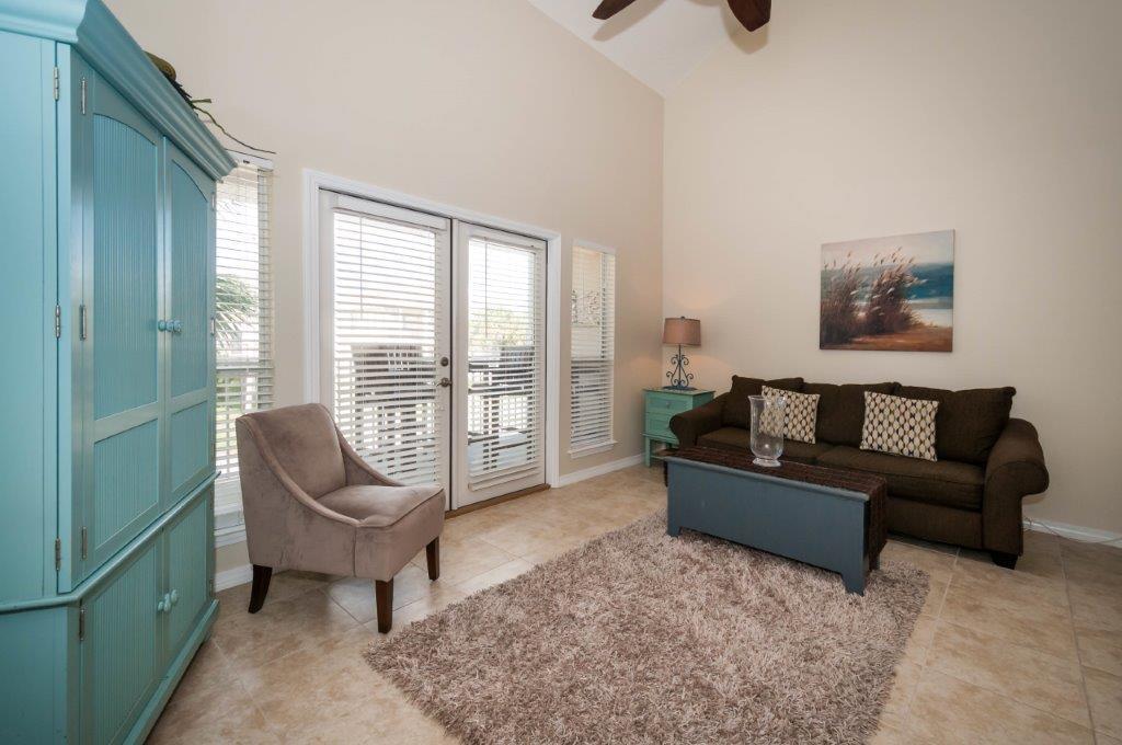 71 Woodward Street - Photo 1