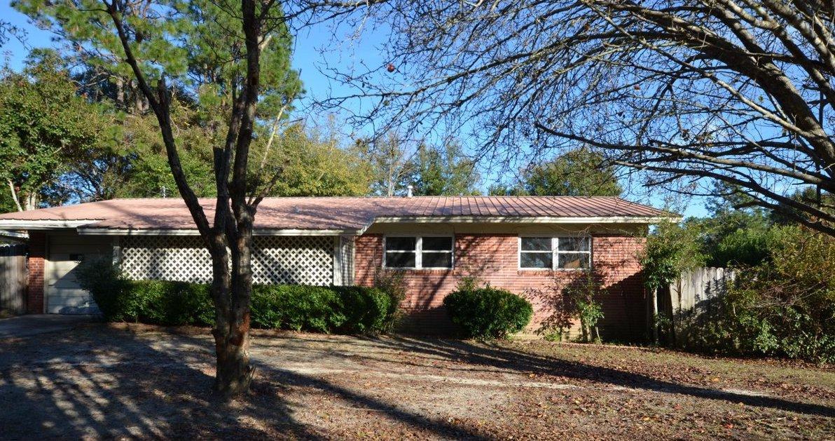 113 Camellia Place - Photo 1