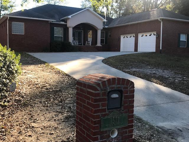 1571 Texas Parkway - Photo 1