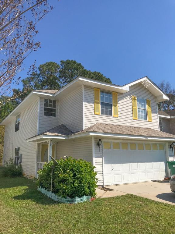 222 Twin Lakes Lane - Photo 1