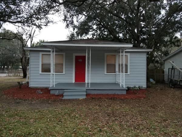 201 Lincoln Drive - Photo 1