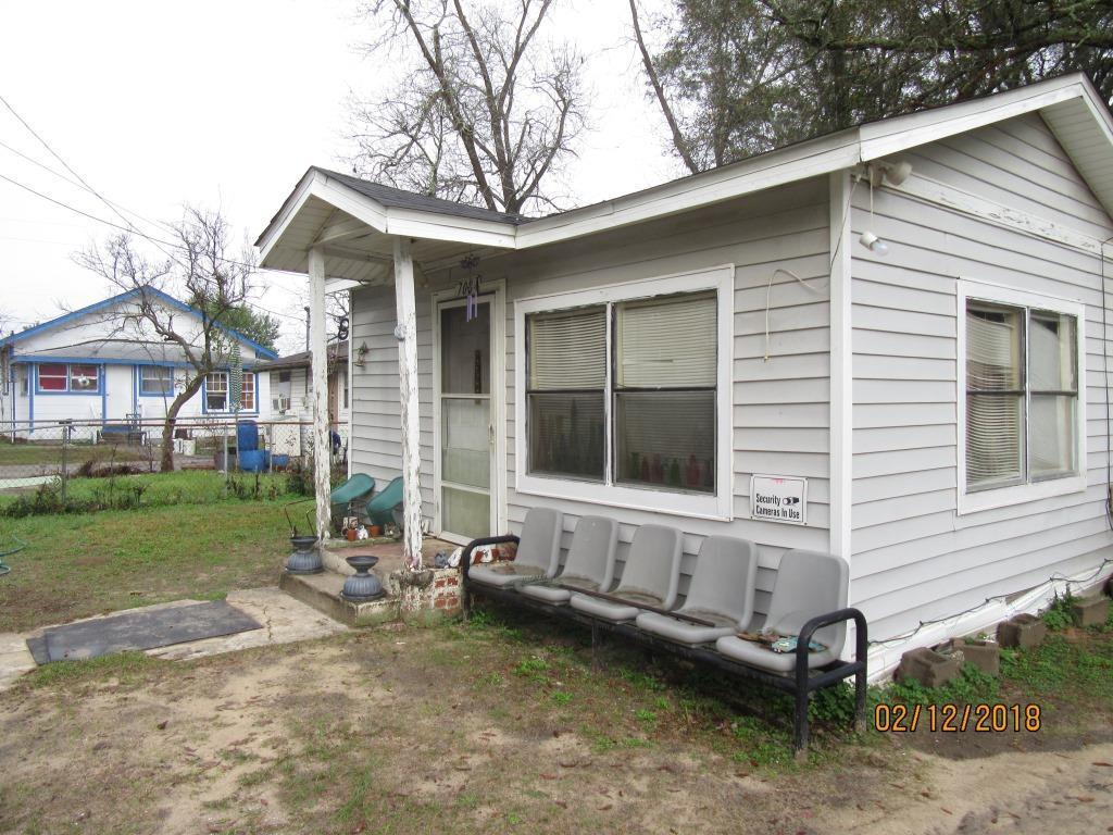 708 Y Street - Photo 1
