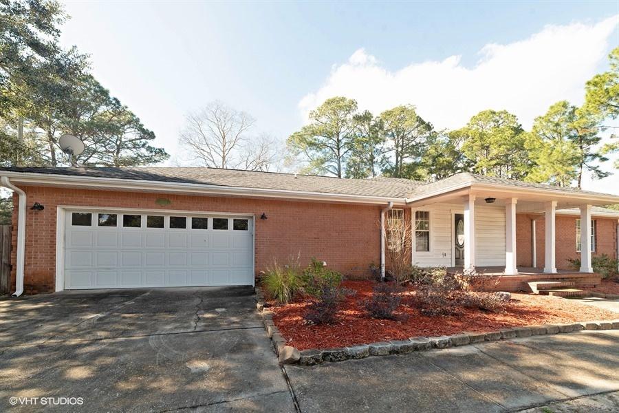 1724 Pine Avenue - Photo 1