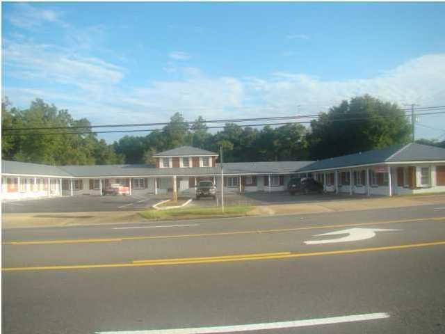 650 James Lee Boulevard - Photo 1