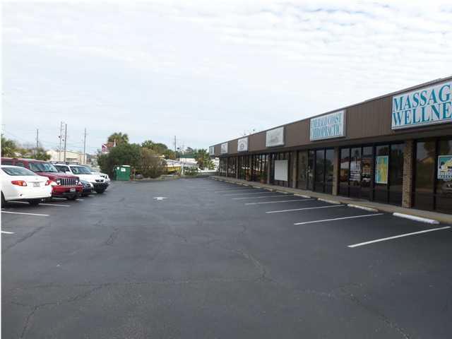 501 Harbor Boulevard - Photo 1