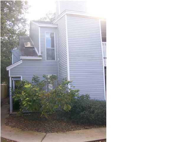31 Park Circle - Photo 1