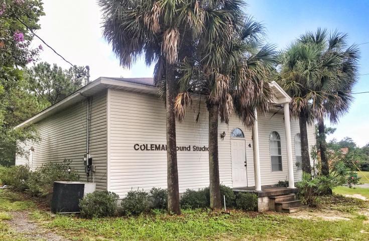 4438 Highway 87 - Photo 1