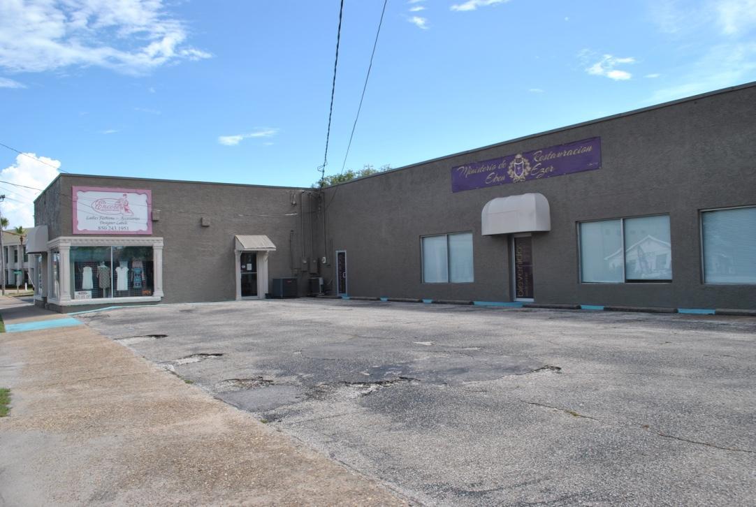 29 Eglin Parkway - Photo 1