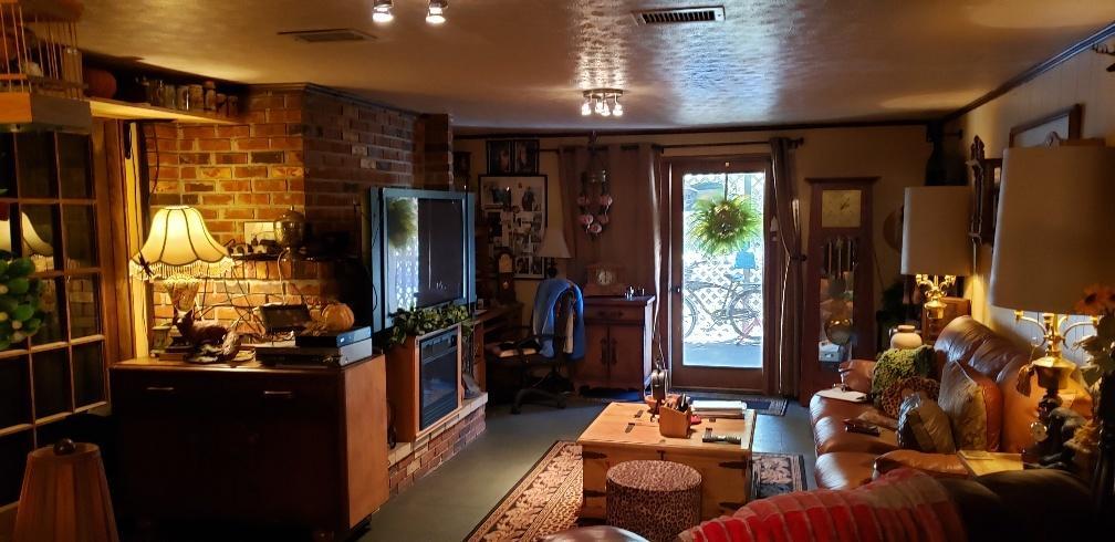 415 Green Acres Road - Photo 1