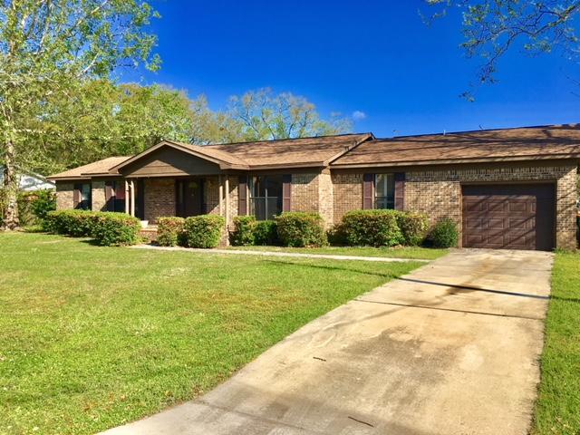 213 Cloverdale Boulevard - Photo 1