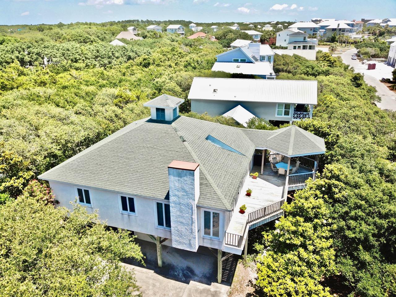 226 Pelican Circle - Photo 1