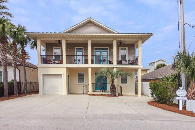 30 Los Angeles Street - Photo 1