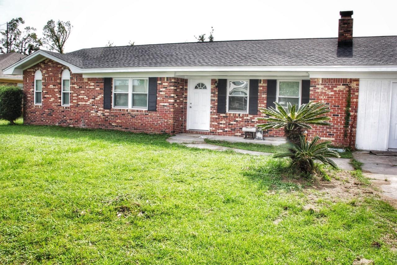 2125 Merritt Drive - Photo 1